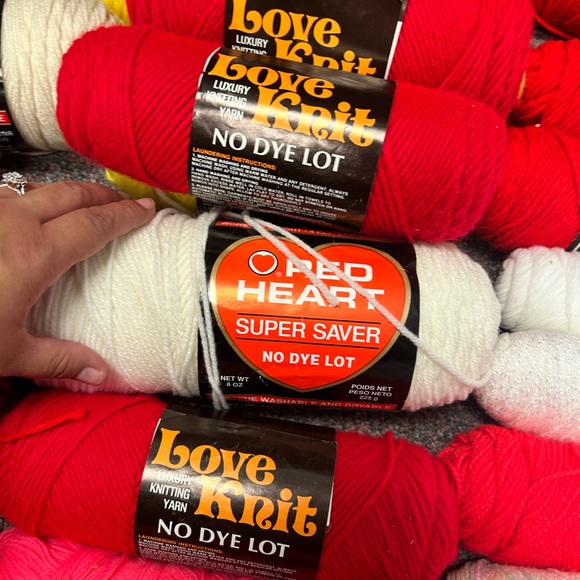 Vintage Yarn lot - Picture 6 of 7
